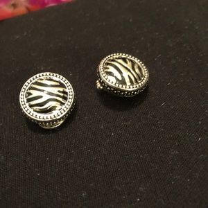NEW Black and Silver zebra print clip on earings